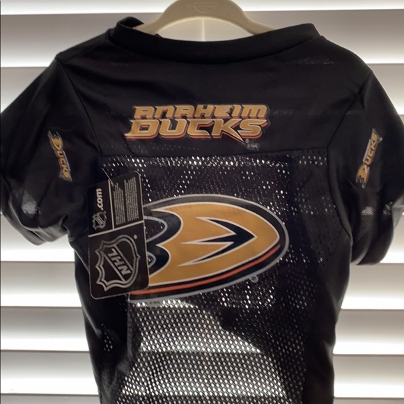 Hunter NHL Anaheim Ducks Pet Shirt - Picture 3 of 3